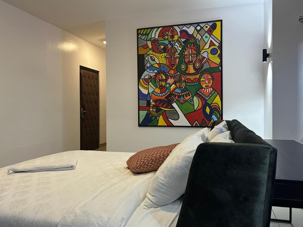 Guided Hospitality - Luxury Accommodations Lagos Exterior photo