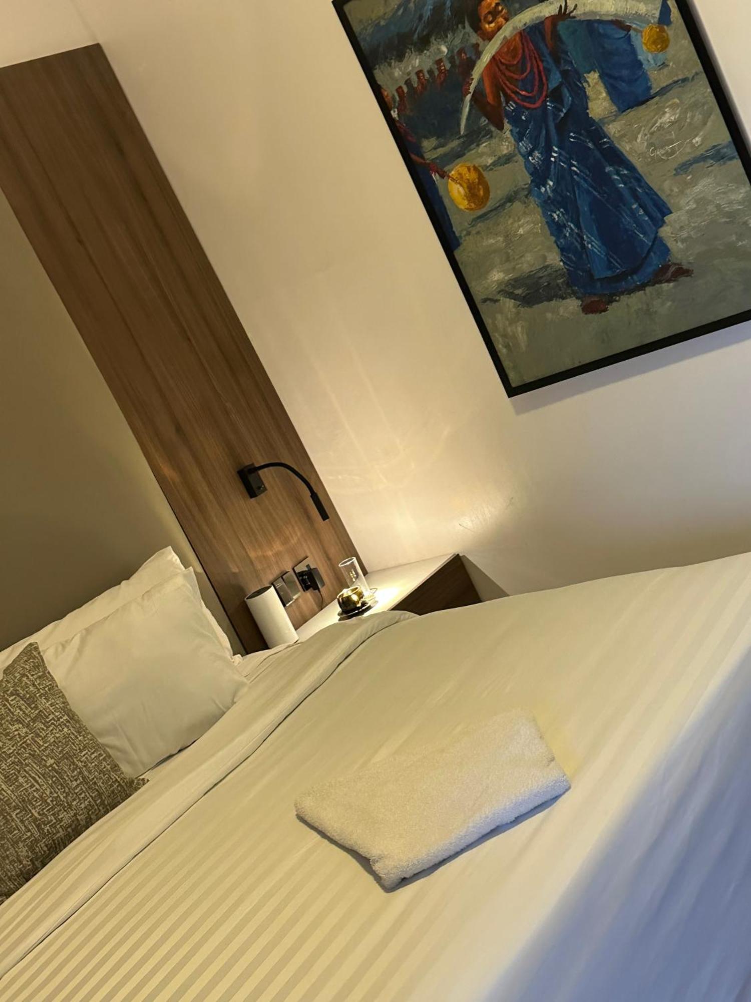 Guided Hospitality - Luxury Accommodations Lagos Exterior photo